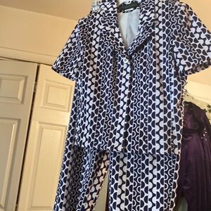 2 pcs knicker capri set jacket with white cover up button’s